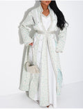 Ensemble robe style caftan à empiècements transparents & strass