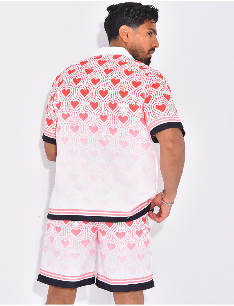 Ensemble short et chemise à motifs coeurs