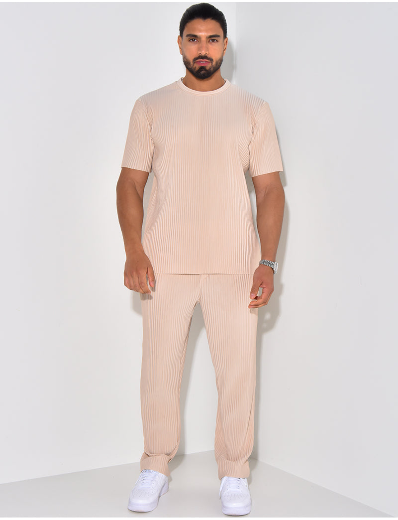 Ensemble t-shirt et pantalon
