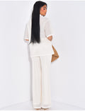 Ensemble pantalon et chemise en crochet
