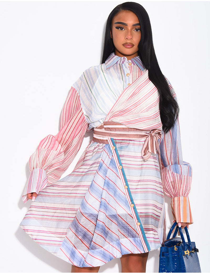 Robe cache-coeur évasée en voile à motif rayé