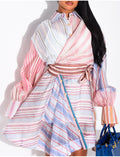 Robe cache-coeur évasée en voile à motif rayé
