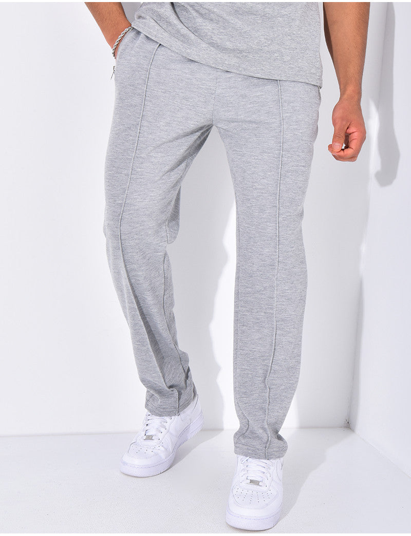 Ensemble uni pantalon et t-shirt