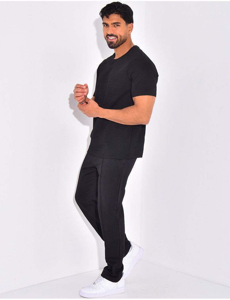 Ensemble uni pantalon et t-shirt