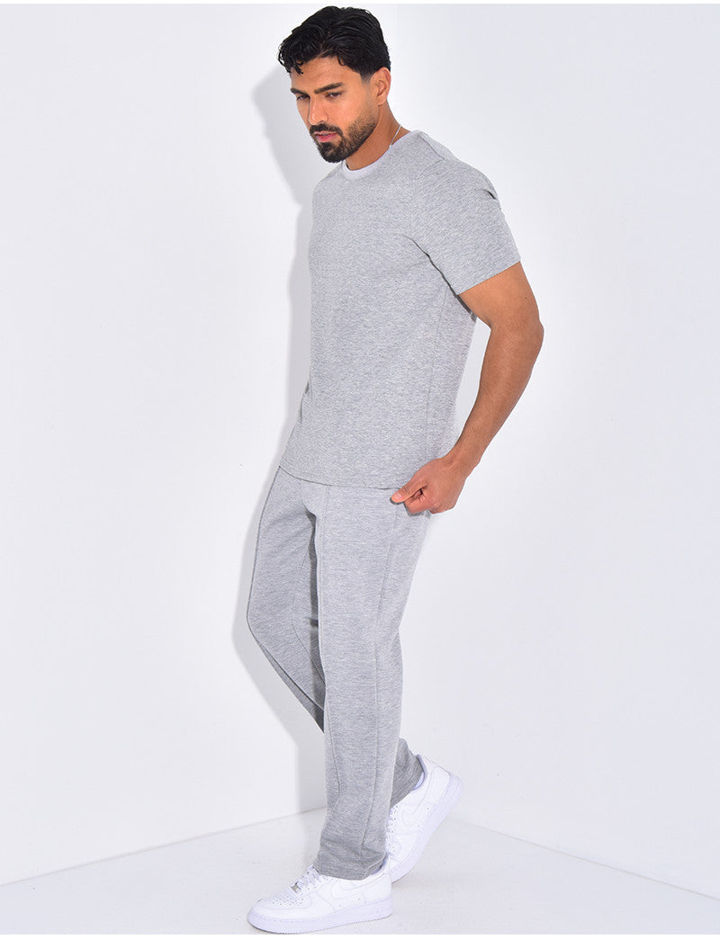 Ensemble uni pantalon et t-shirt