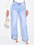 Jeans coupe droite stretchy à revers aux chevilles