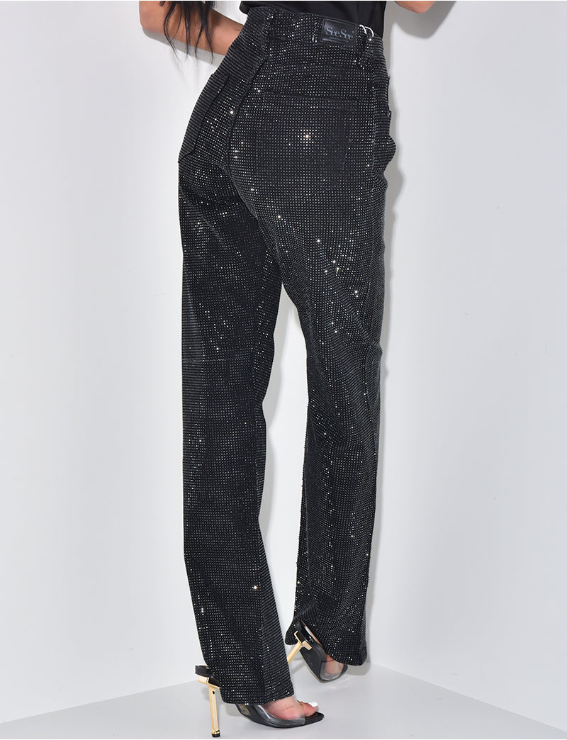 Jeans coupe droite noir à strass