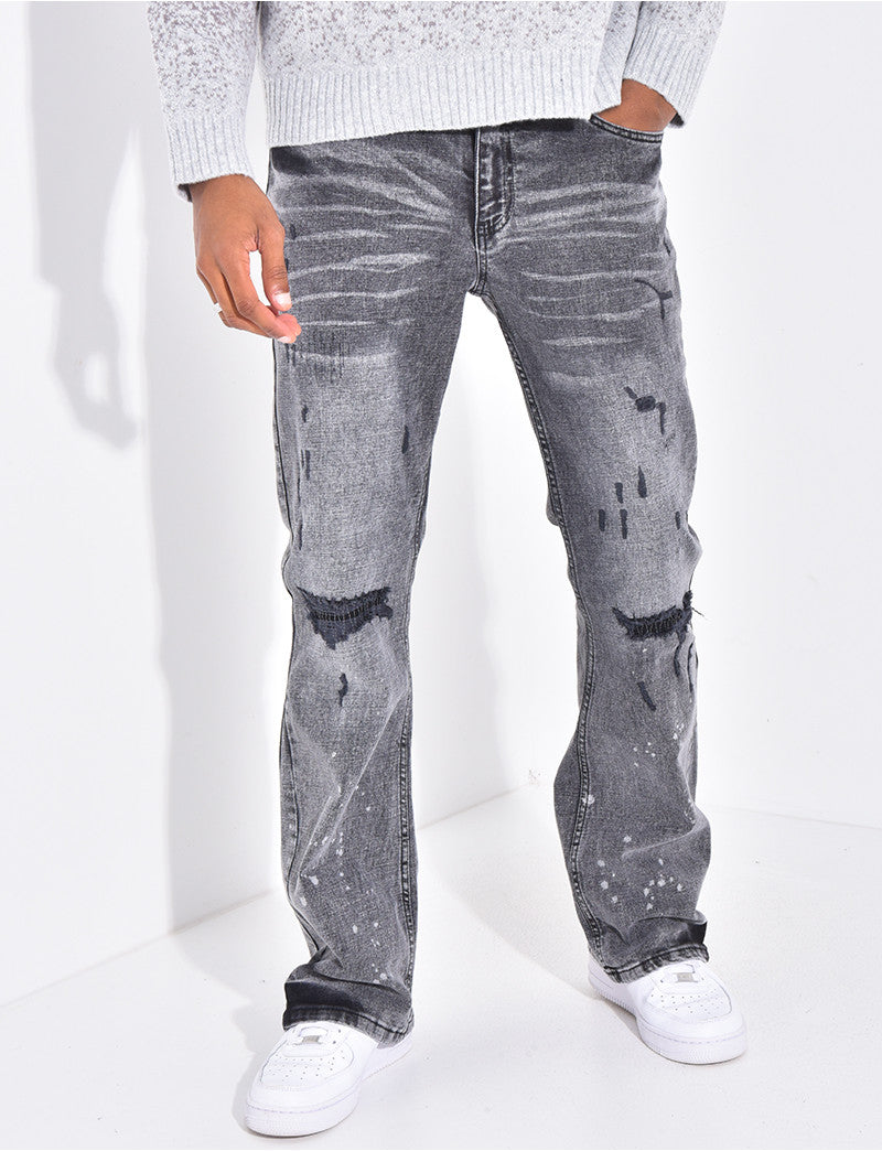 Jeans coupe droite destroy à tâches de peinture