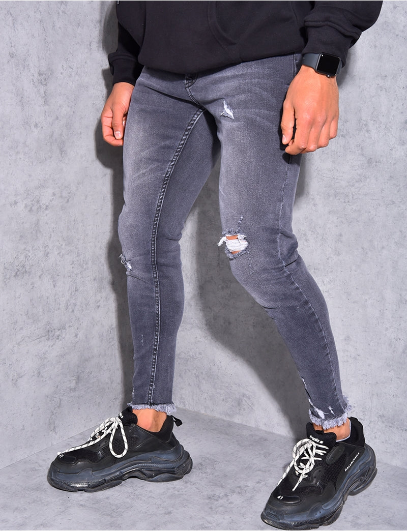 Jeans destroy effiloché aus chevilles