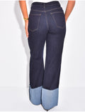 Jeans coupe large stretchy avec revers