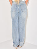 Jeans coupe droite à revers