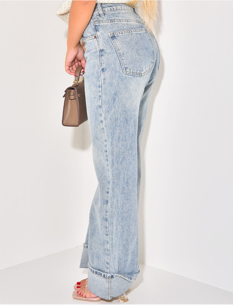 Jeans coupe droite à revers