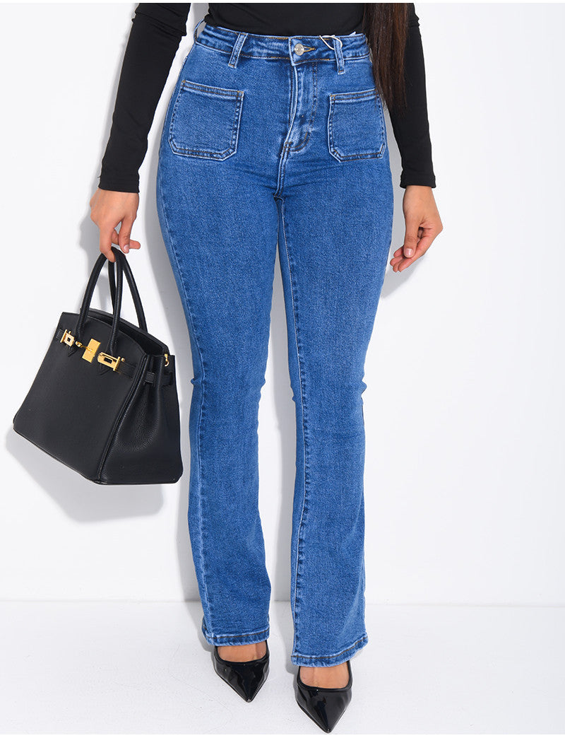 jeans flare stretch à poches sur l'avant