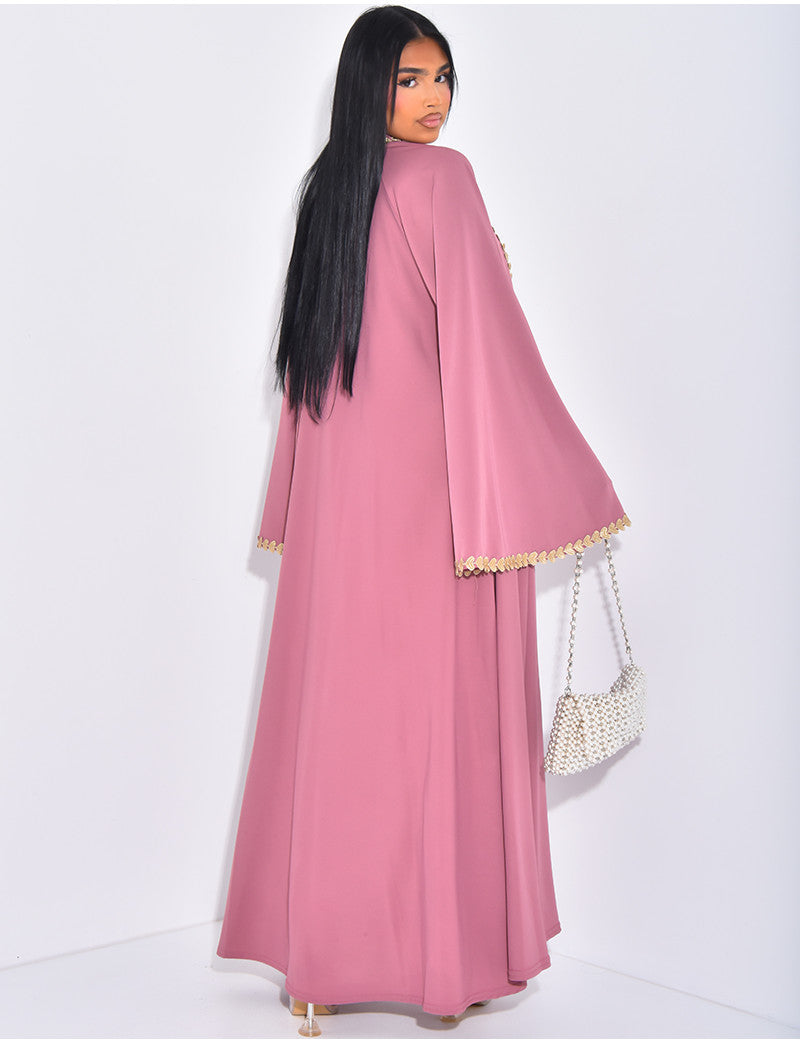 Kimono à bordures brodées motifs coeurs