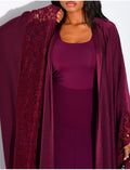 Kimono fluide en satin à bordures en dentelle