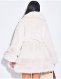 Manteau ample à fausse fourrure premium