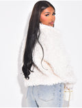 Veste courte en fourrure effet mouton bouclé blanche