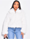 Veste courte en fausse fourrure zipée