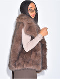 Manteau court en fausse fourrure sans manche