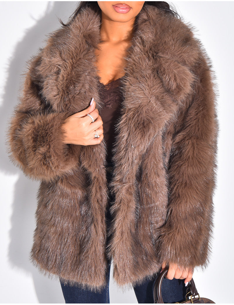 Manteau mi-long en fausse fourrure