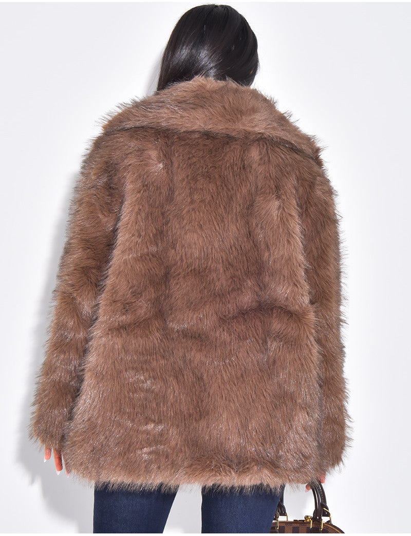 Manteau mi-long en fausse fourrure