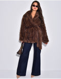 Manteau mi-long en fausse fourrure à ceinture