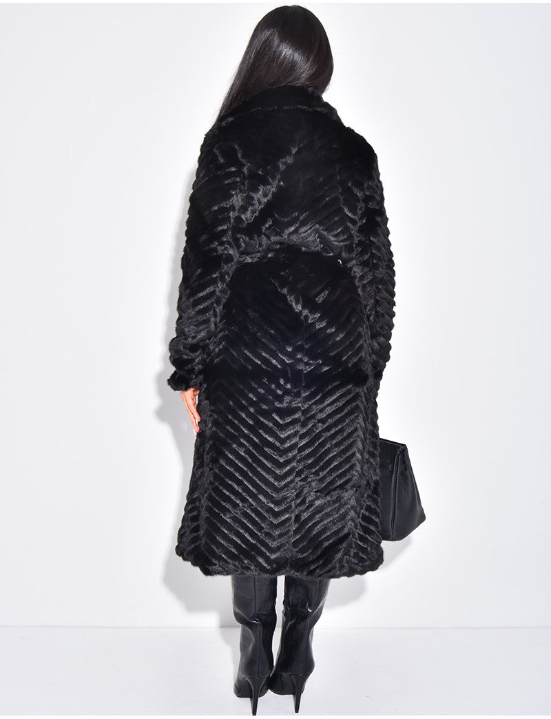 Manteau long en fausse fourrure effet chevron