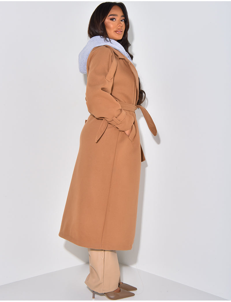 Manteau long en feutrine à capuche molletonnée