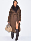 Manteau long en feutrine à col en fausse fourrure