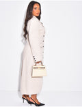 Manteau long en feutrine cintré à boutons