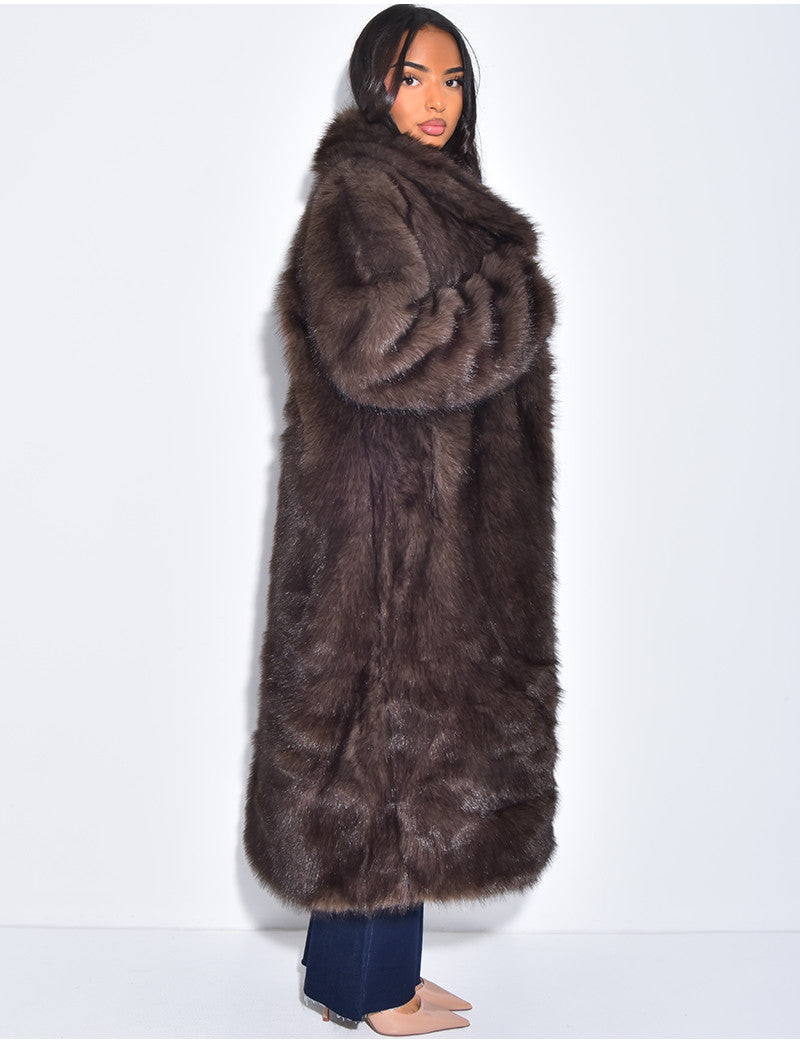 Manteau oversize à fourrure premium marron froid