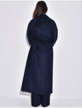 Manteau très long en laine ceinturé à rayures