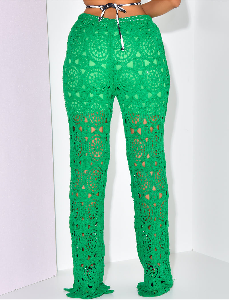 Pantalon au crochet