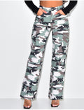 Jeans cargo coupe droite camouflage