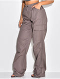 Pantalon parachute à poches cargo