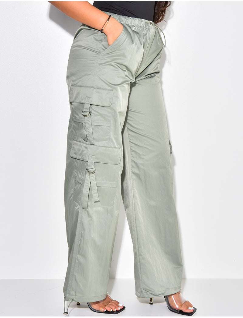 Pantalon parachute coupe droite à poches cargo