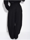 Pantalon de tailleur bouffant à boutons aux chevilles