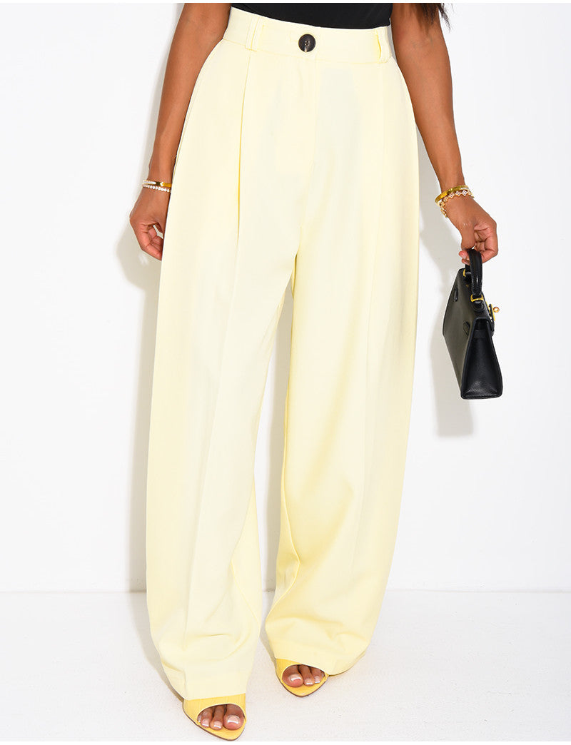 Pantalon de tailleur bouffant à boutons aux chevilles