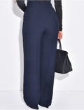 Pantalon de tailleur en laine assortie au manteau cintré