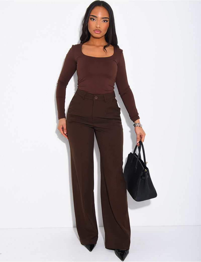 Pantalon de tailleur coupe droite