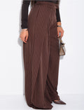 Pantalon de tailleur coupe large effet bouffant à rayures