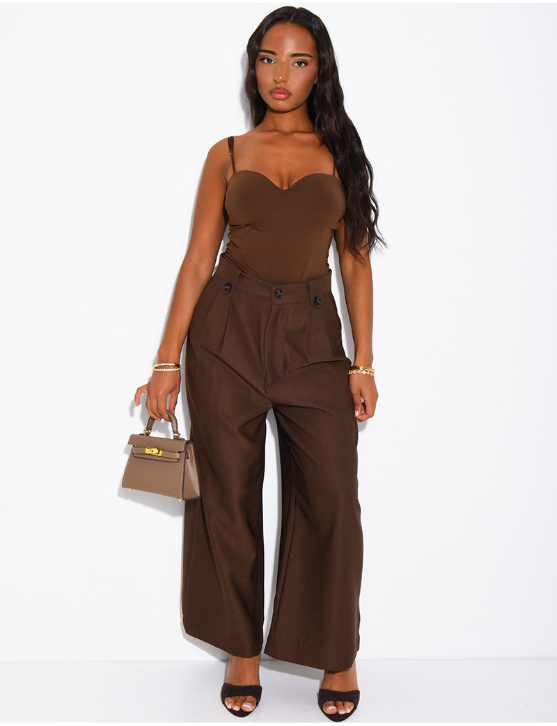 Pantalon de tailleur court