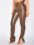 Pantalon en simili à fente
