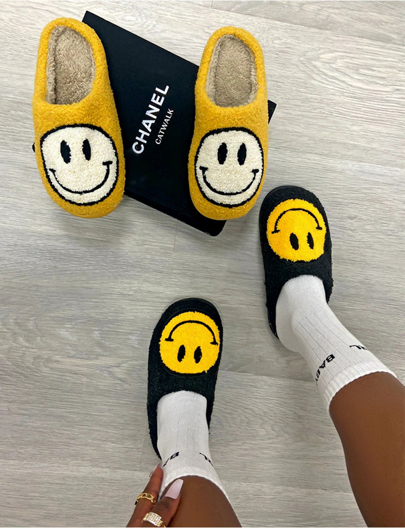 Pantoufles à smiley imprimé jaunes