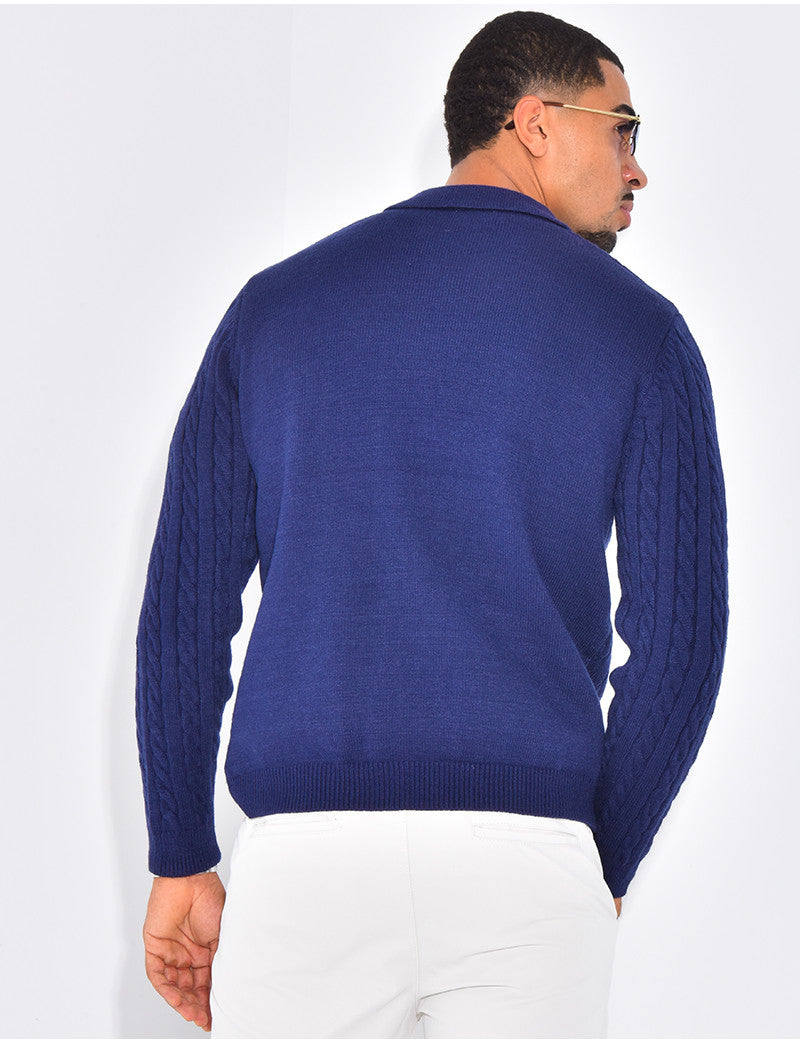 Pull côtelé à col zippé
