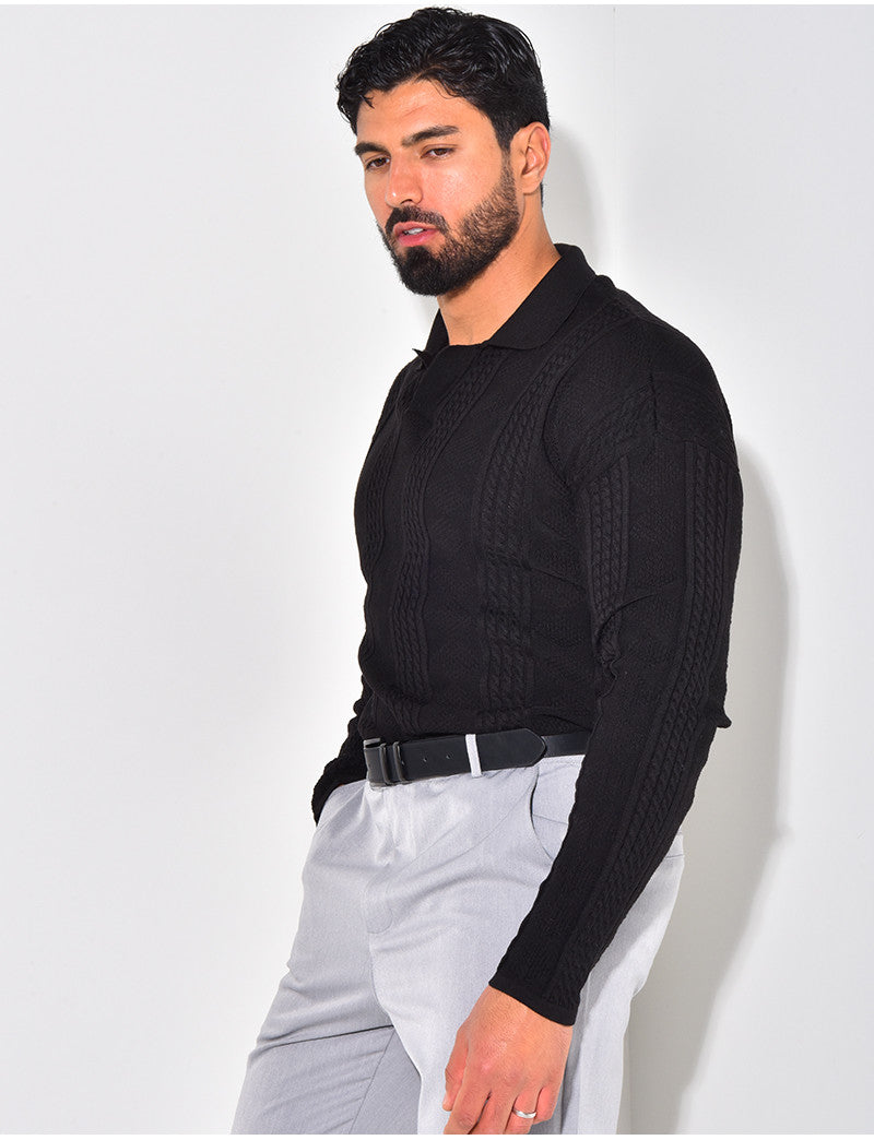 Pull fin à col et motifs