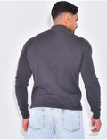 Pull fin col montant
