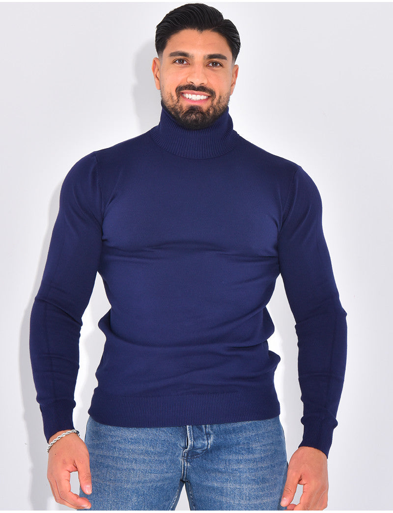 Pull fin col roulé
