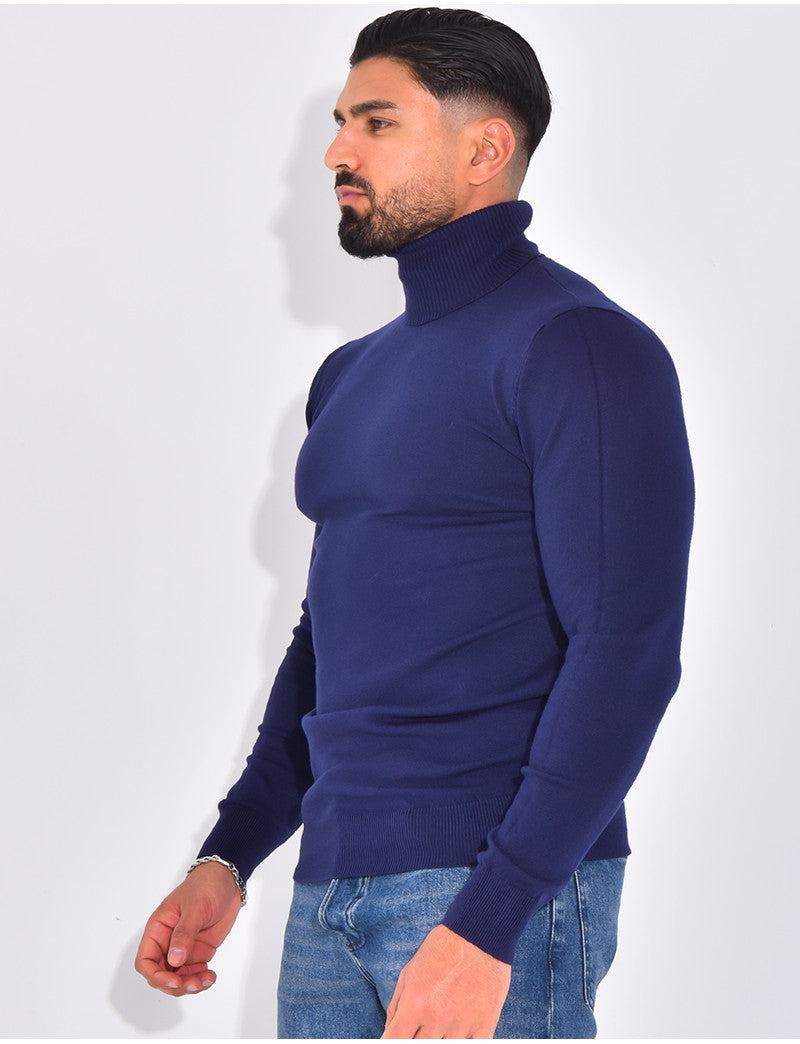 Pull fin col roulé