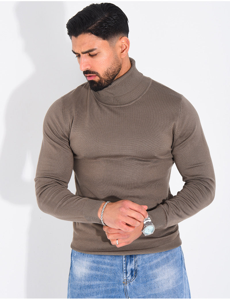 Pull fin col roulé